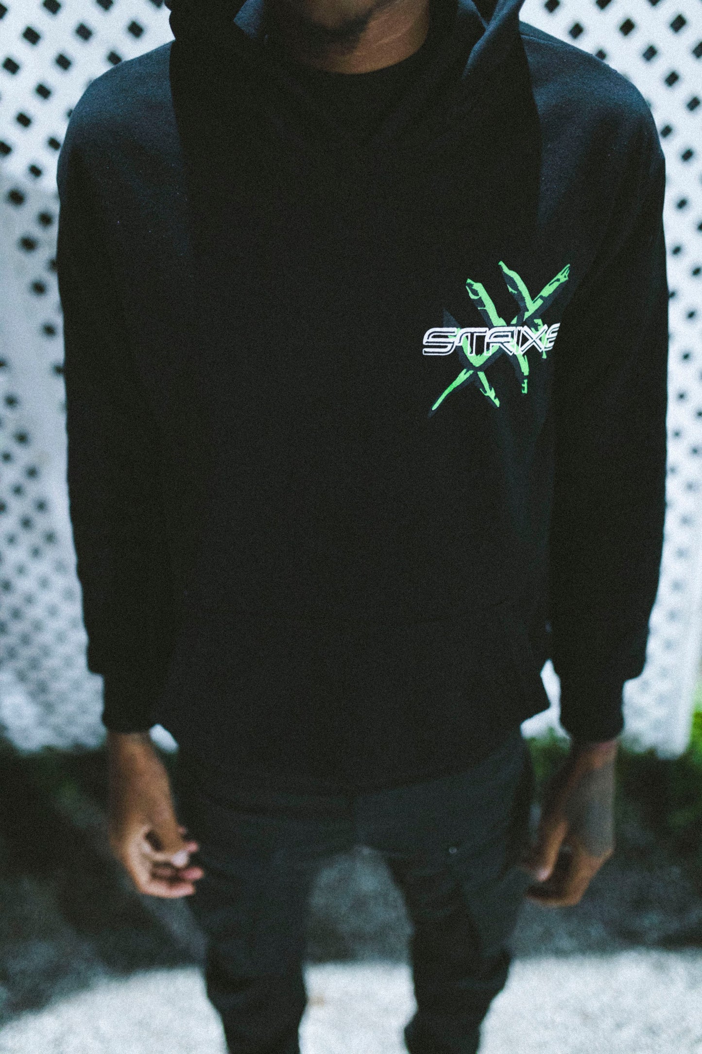 Strixe Street Style FSHN Blk logo hoodie
